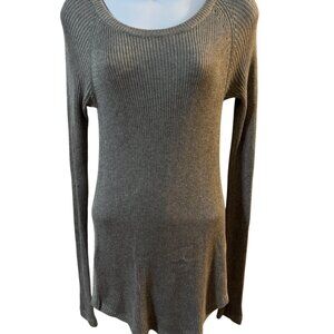 Lululemon Ribbed Knit Long Sleeve Tunic Top Gray Womens Casual Style Size 6